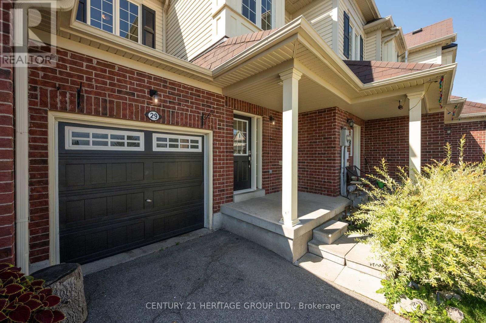 29 RUTHVEN CRESCENT - 2