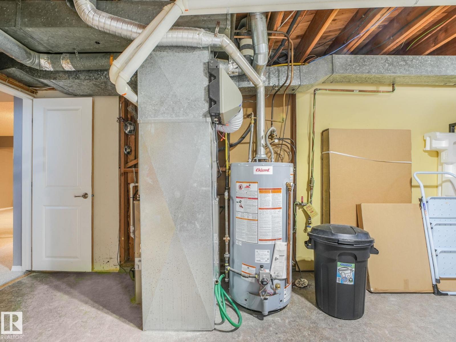 9528 54 ST NW - 68