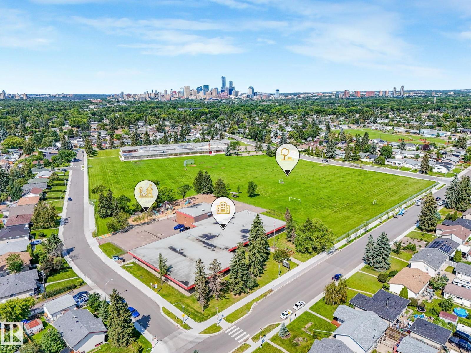 9528 54 ST NW - 24