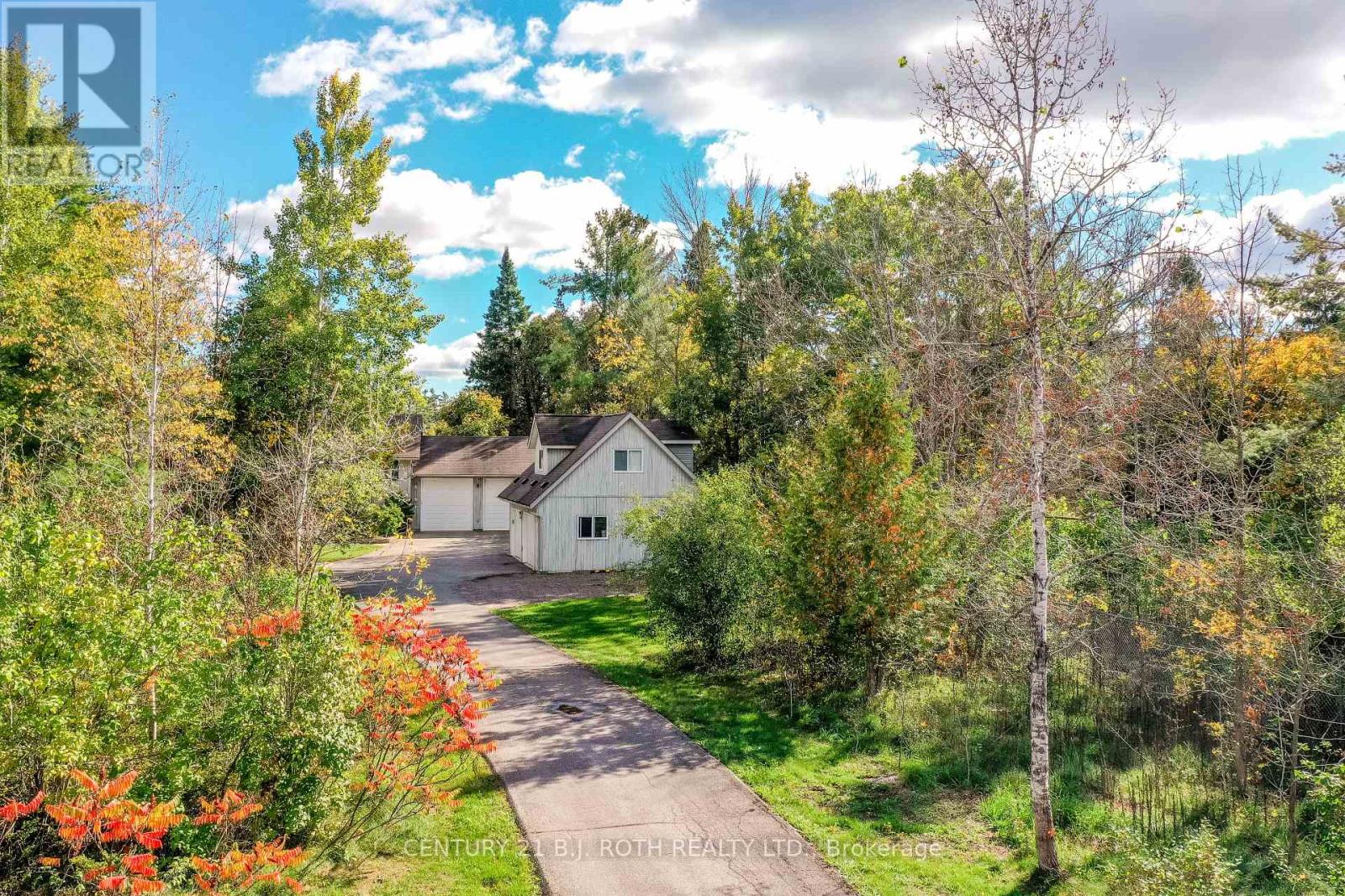 3371 LAKE ST. GEORGE BOULEVARD - 5