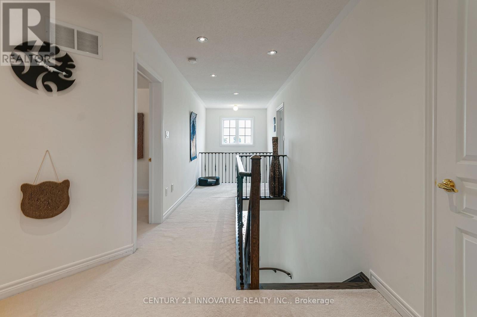 92 RIVERWALK DRIVE - 29