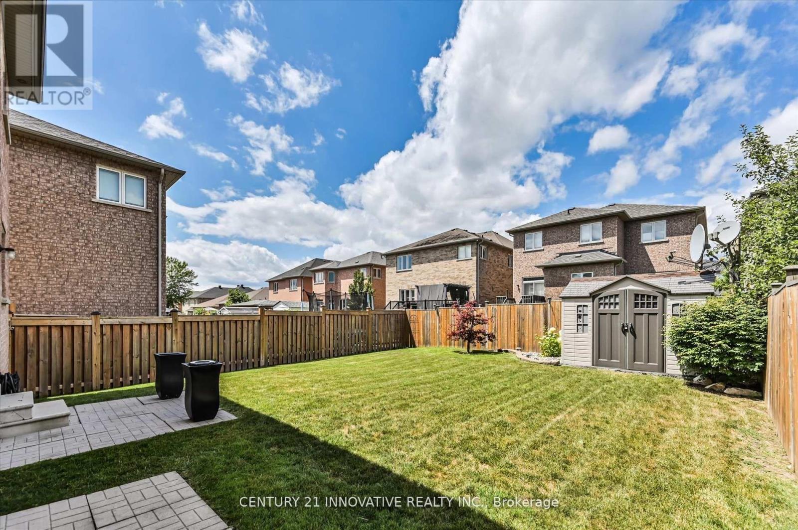 92 RIVERWALK DRIVE - 43