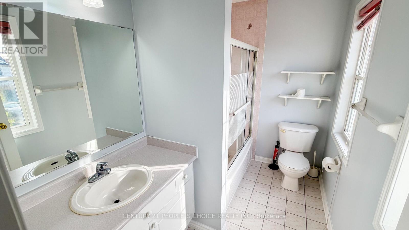 19 MORGANDALE ROAD - 18