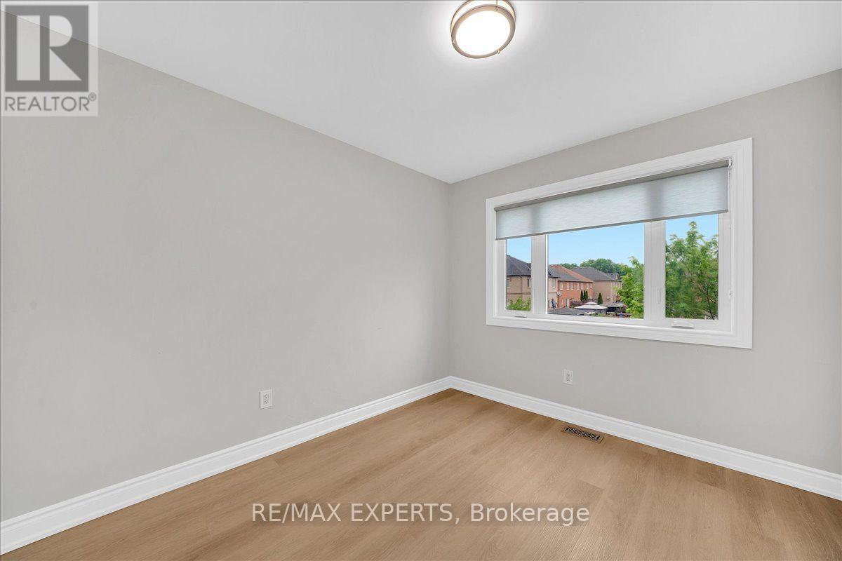 12 SILVERVALLEY DRIVE - 34