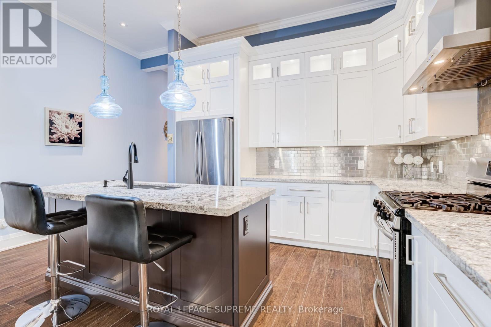 46B STRATHNAIRN AVENUE - 13