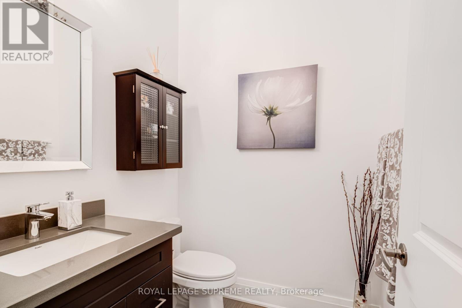46B STRATHNAIRN AVENUE - 18