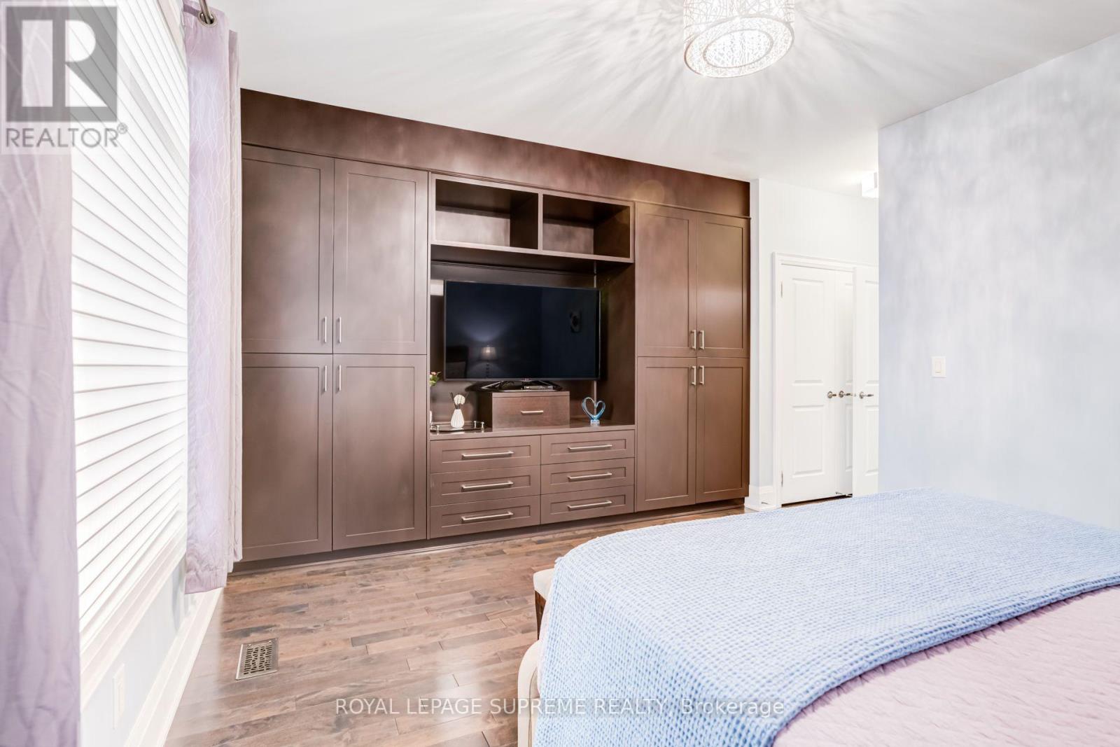 46B STRATHNAIRN AVENUE - 20