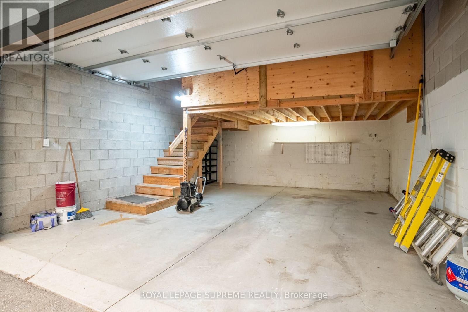 46B STRATHNAIRN AVENUE - 35