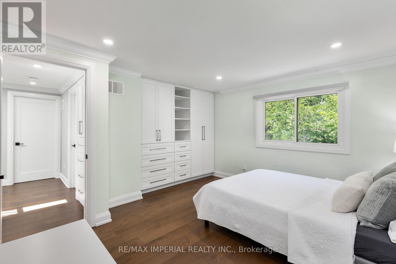 311 YOUNGSTOWN AVENUE - 34
