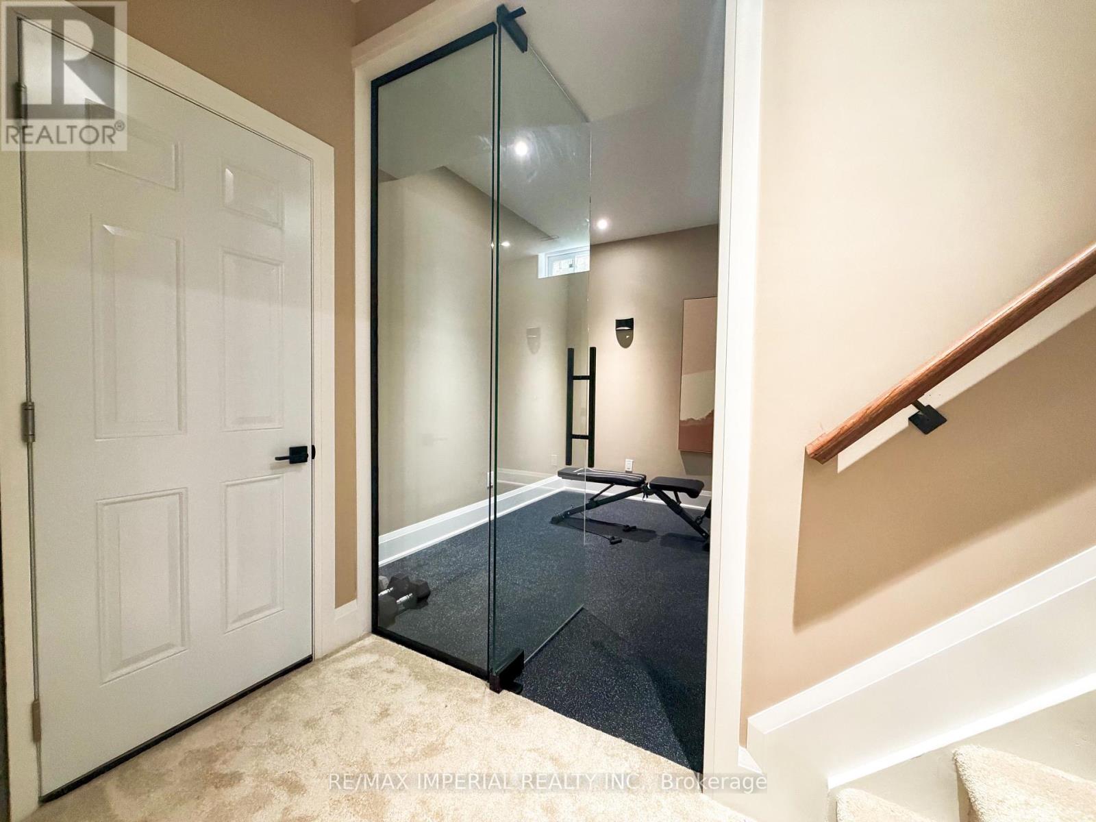 311 YOUNGSTOWN AVENUE - 40
