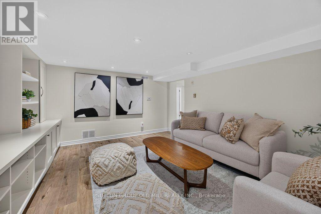 122 STRATH AVENUE - 23