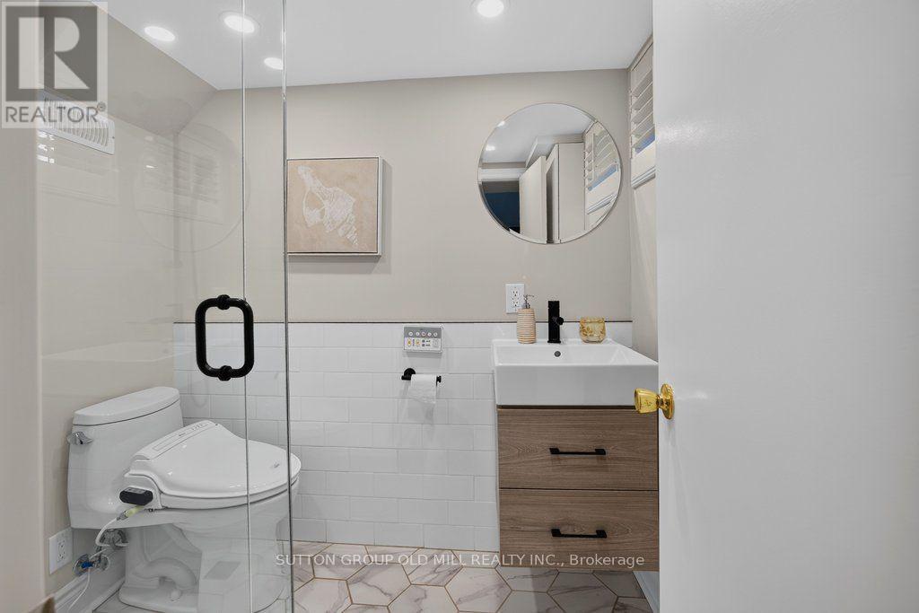 122 STRATH AVENUE - 25