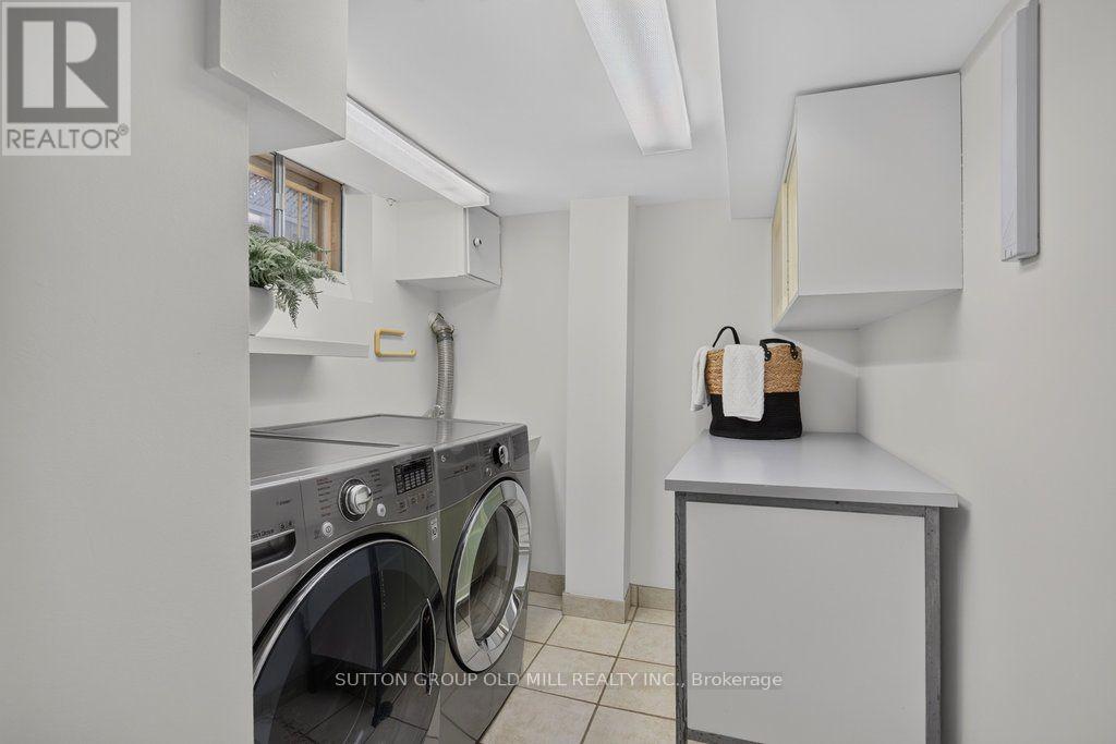122 STRATH AVENUE - 26