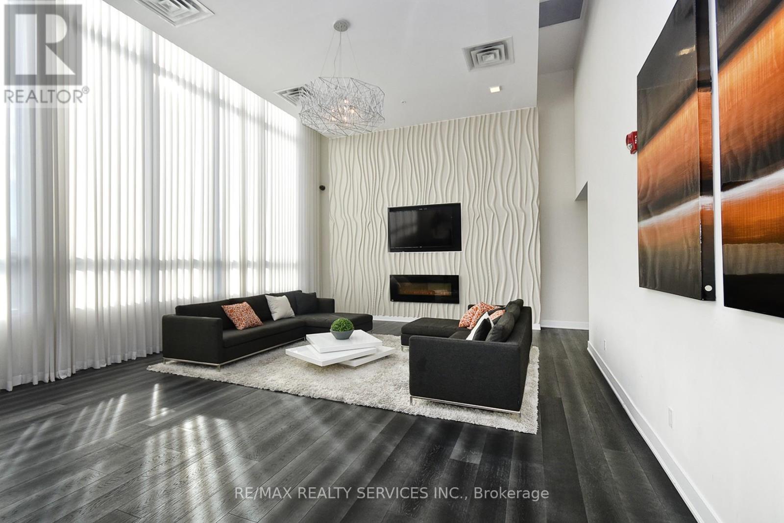 #133 3170 ERIN MILLS PARKWAY - 20