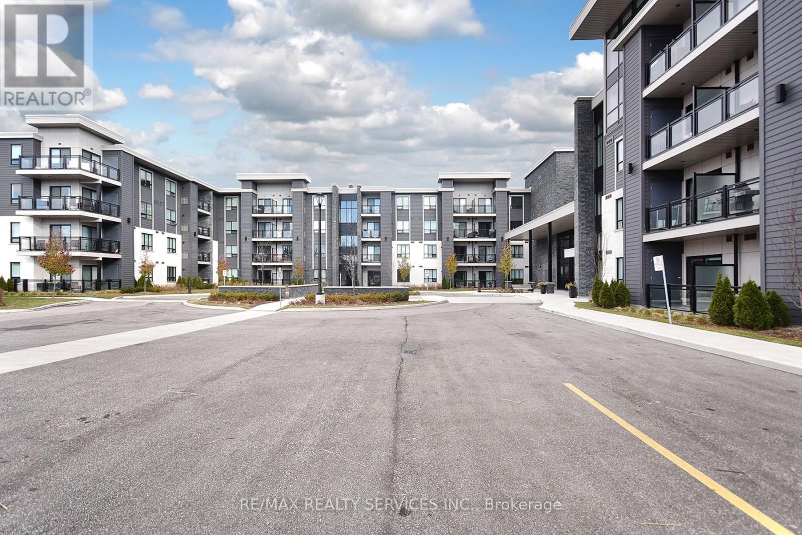 #133 3170 ERIN MILLS PARKWAY - 22