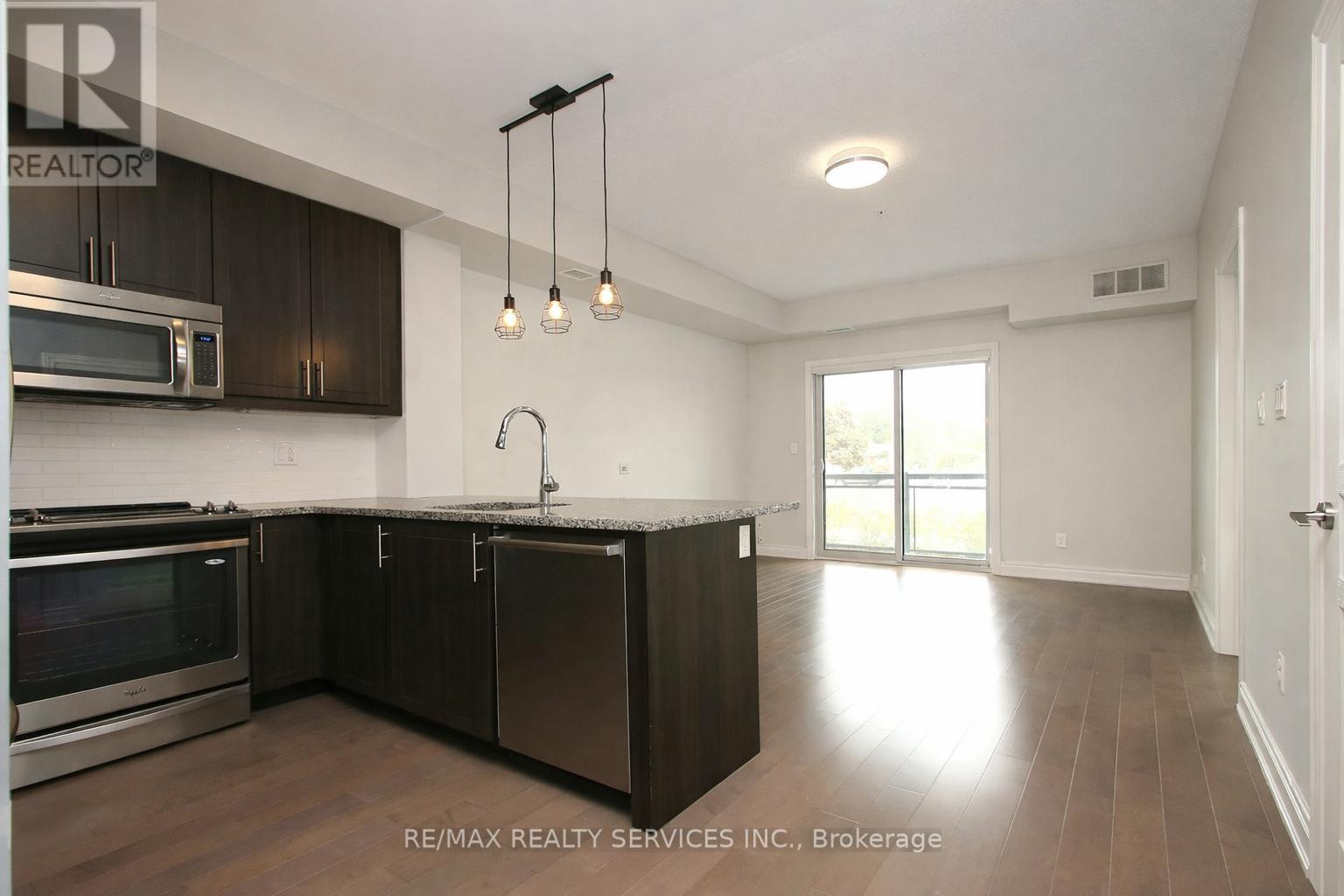 #133 3170 ERIN MILLS PARKWAY - 4