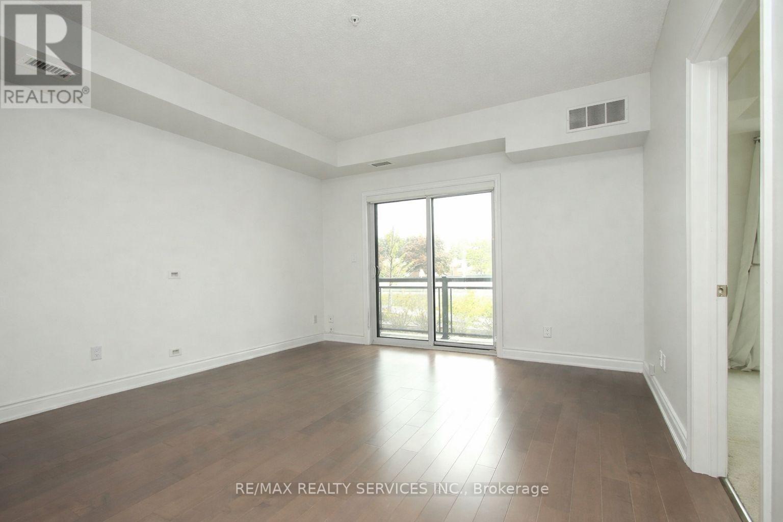 #133 3170 ERIN MILLS PARKWAY - 5