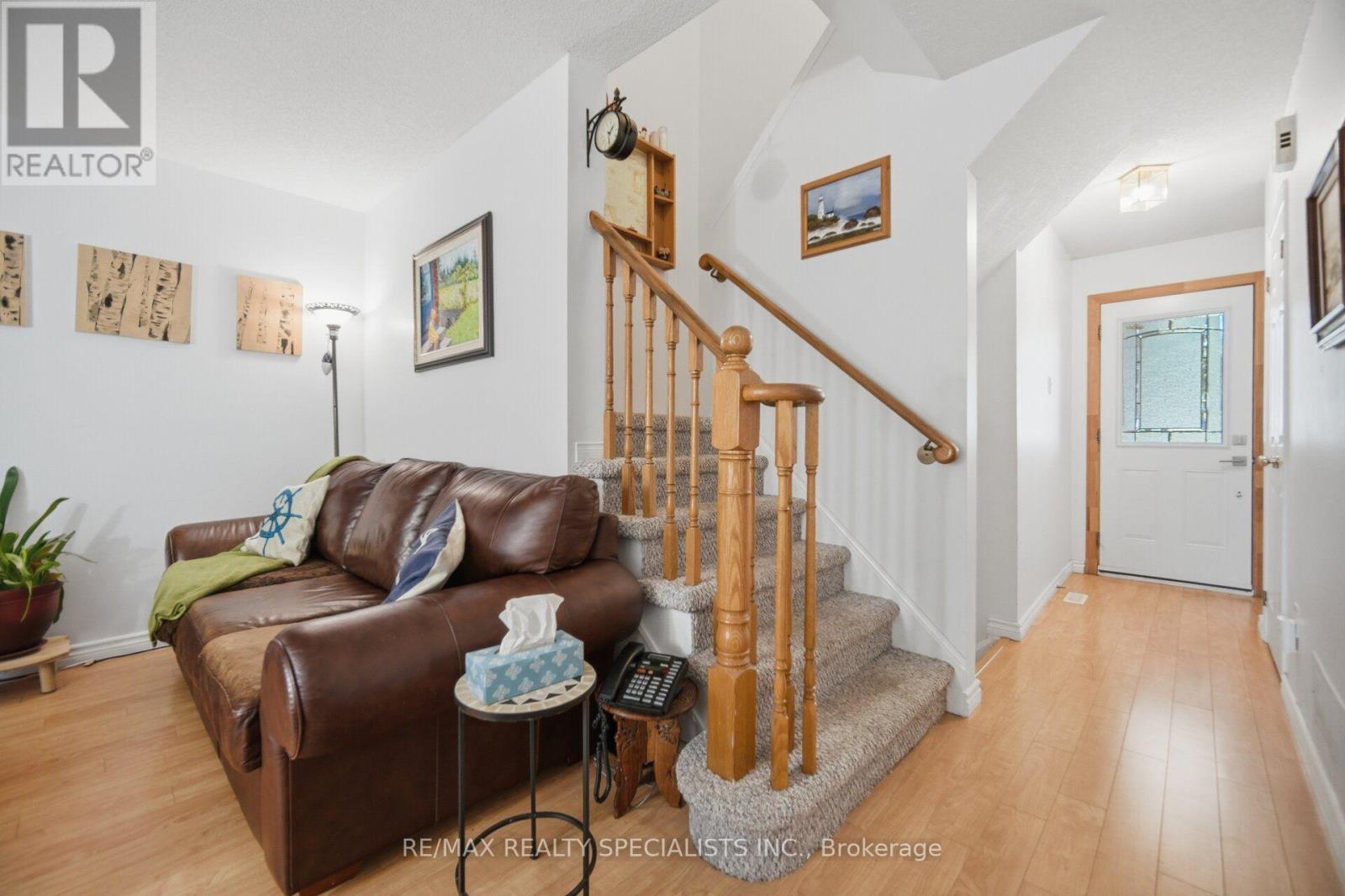 #17 2935 HEADON FOREST DRIVE - 20