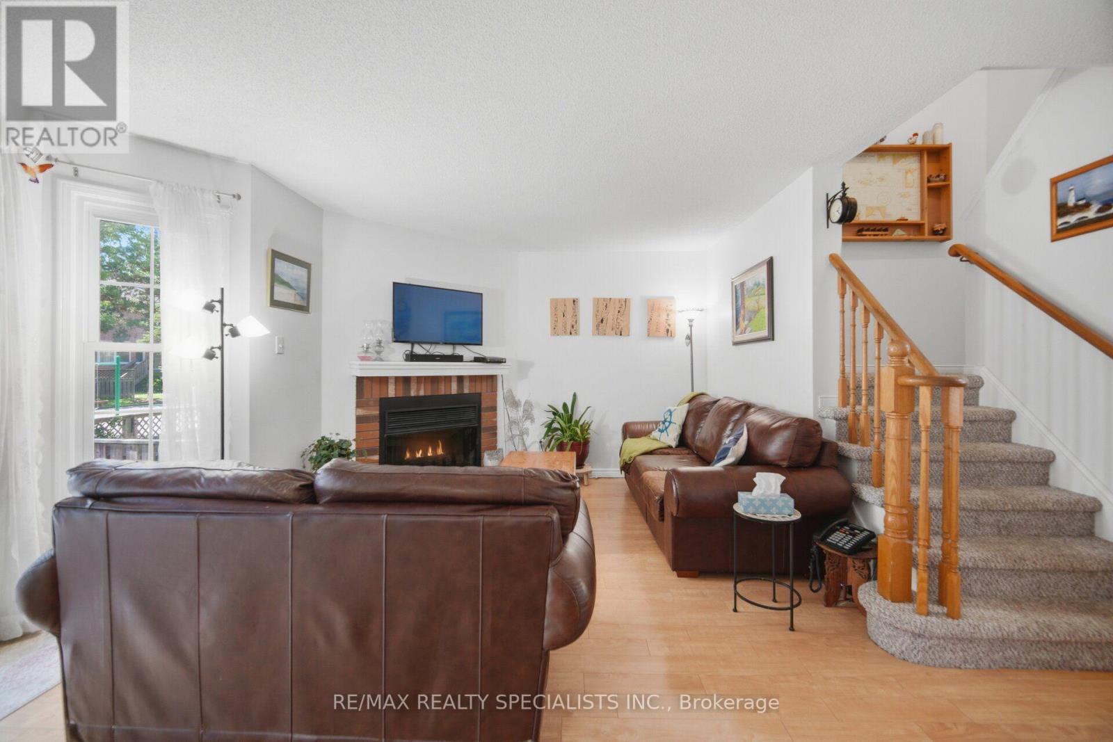 #17 2935 HEADON FOREST DRIVE - 8