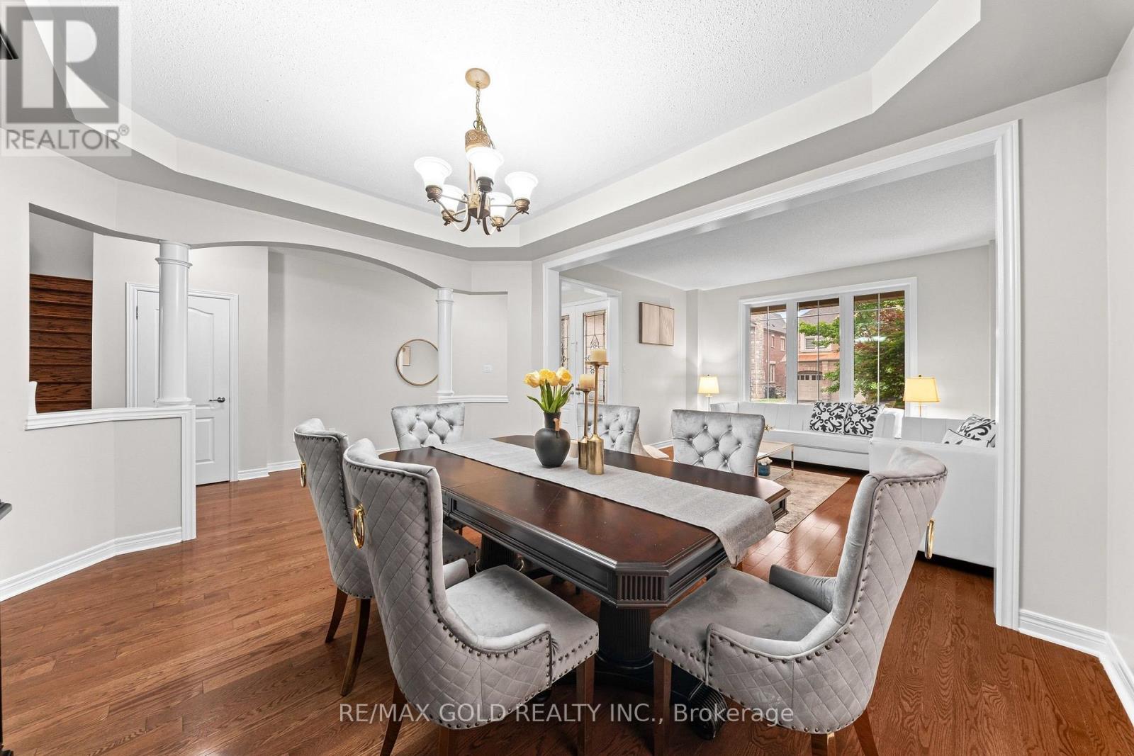 43 MIDSUMMER DRIVE - 6