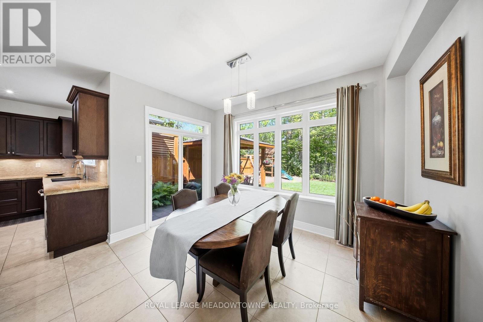 298 EATON STREET - 20