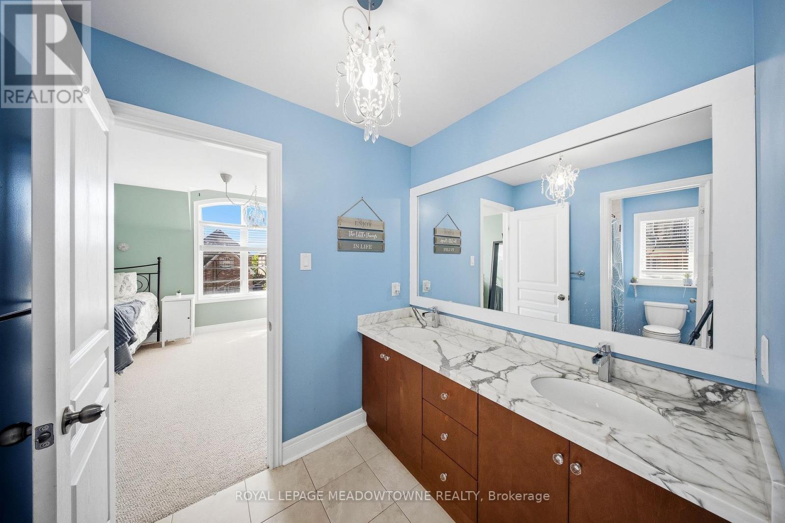298 EATON STREET - 34