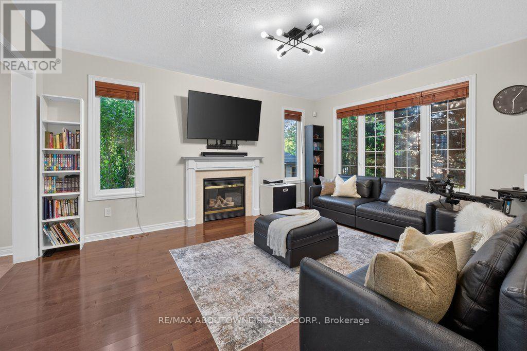2201 LAPSLEY CRESCENT - Image 13