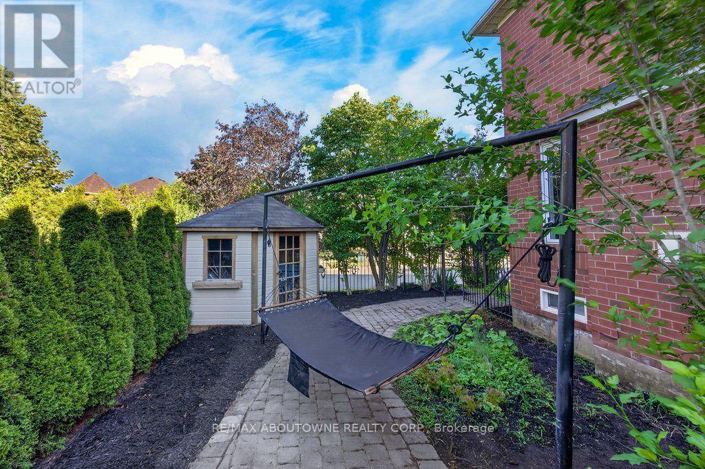 2201 LAPSLEY CRESCENT - Image 41