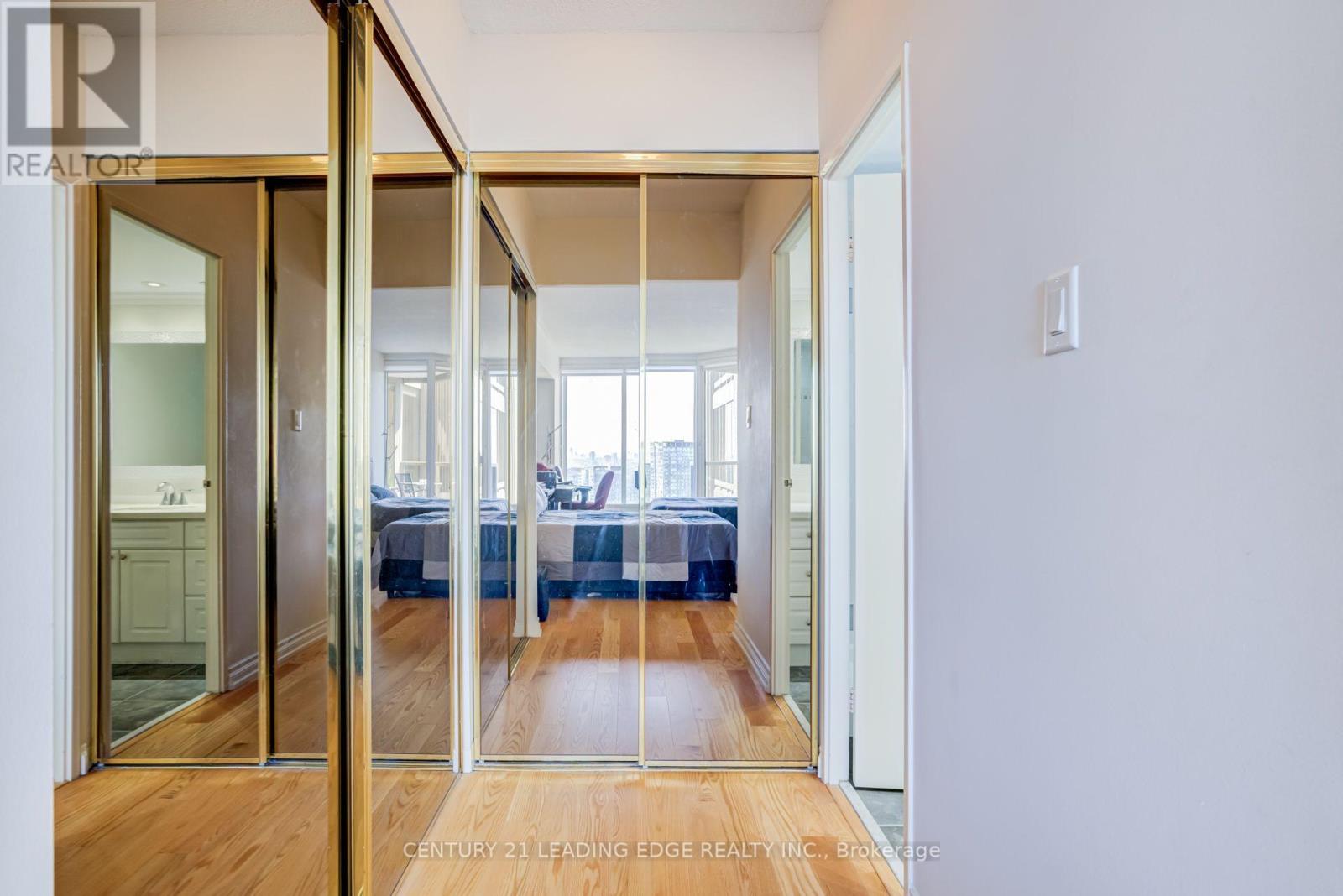 #3706 2045 LAKE SHORE BOULEVARD W - Image 19