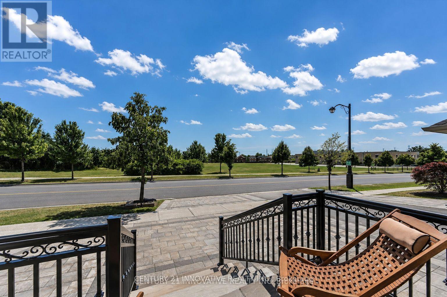 92 RIVERWALK DRIVE - 7