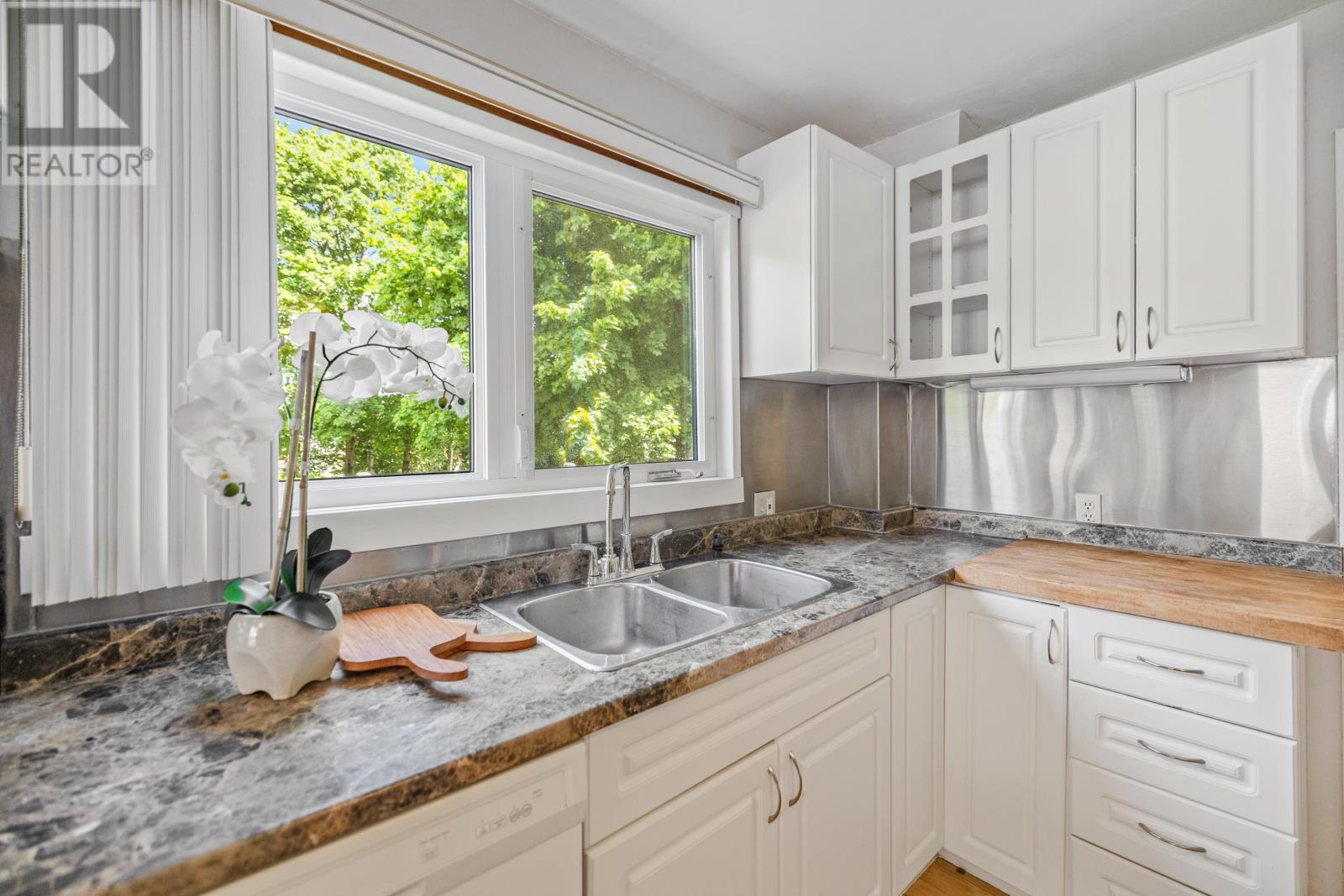 131 Nassau Street - Image 11