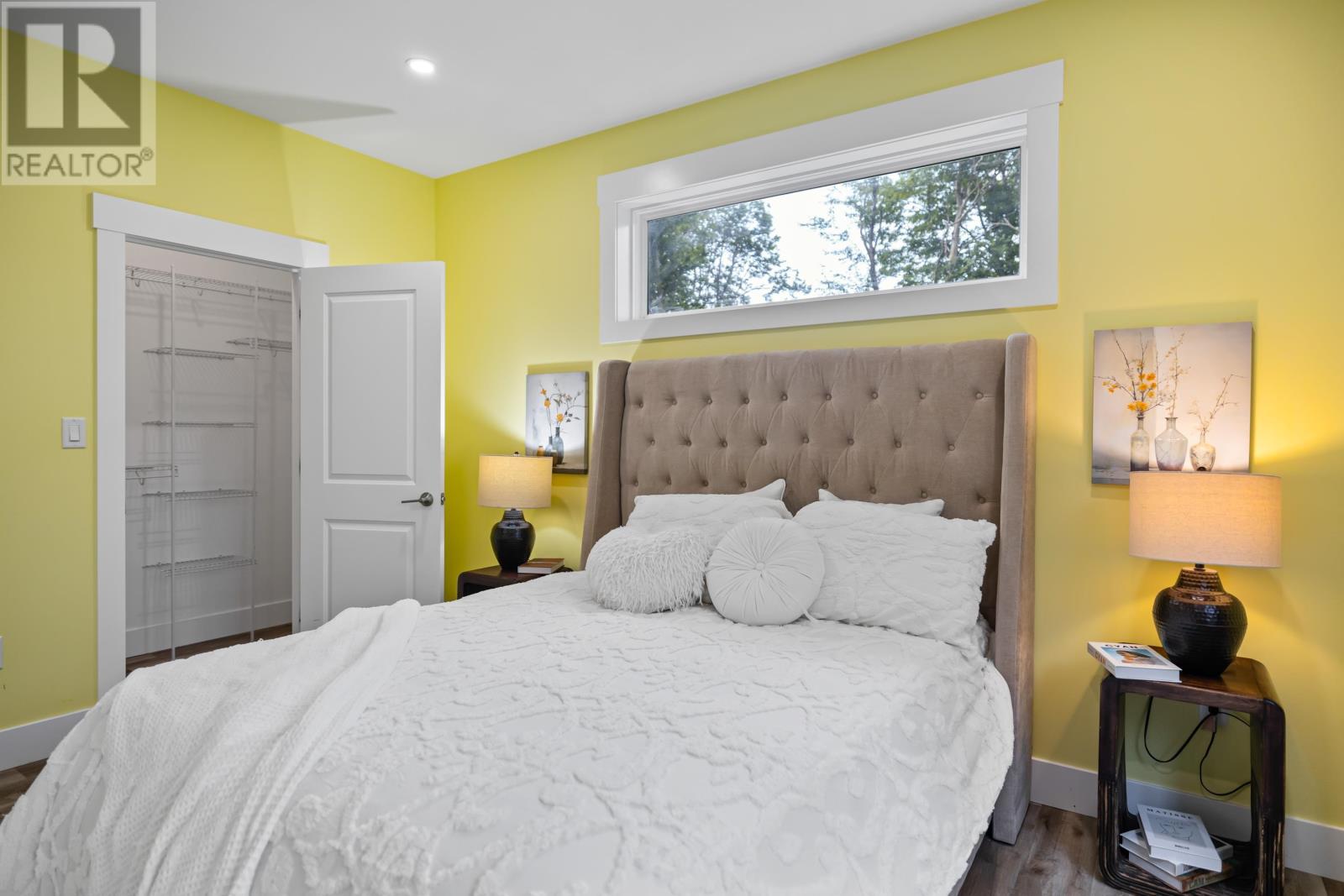 74 England Circle - Image 26