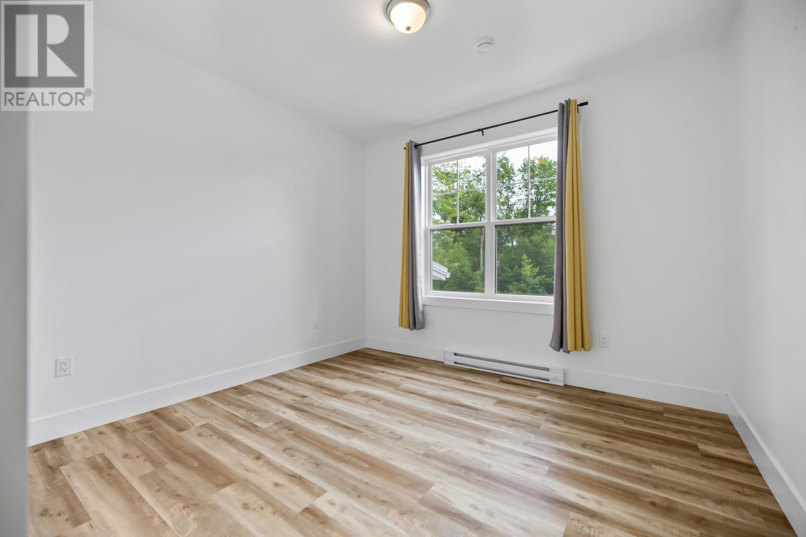74 England Circle - Image 29