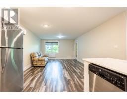 Bath (# pieces 1-6) - 105 29 Stratford Road, Stratford, PE C1B1T4 Photo 6