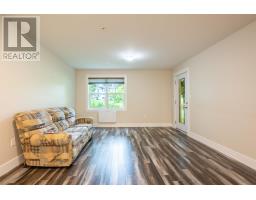Bath (# pieces 1-6) - 105 29 Stratford Road, Stratford, PE C1B1T4 Photo 7