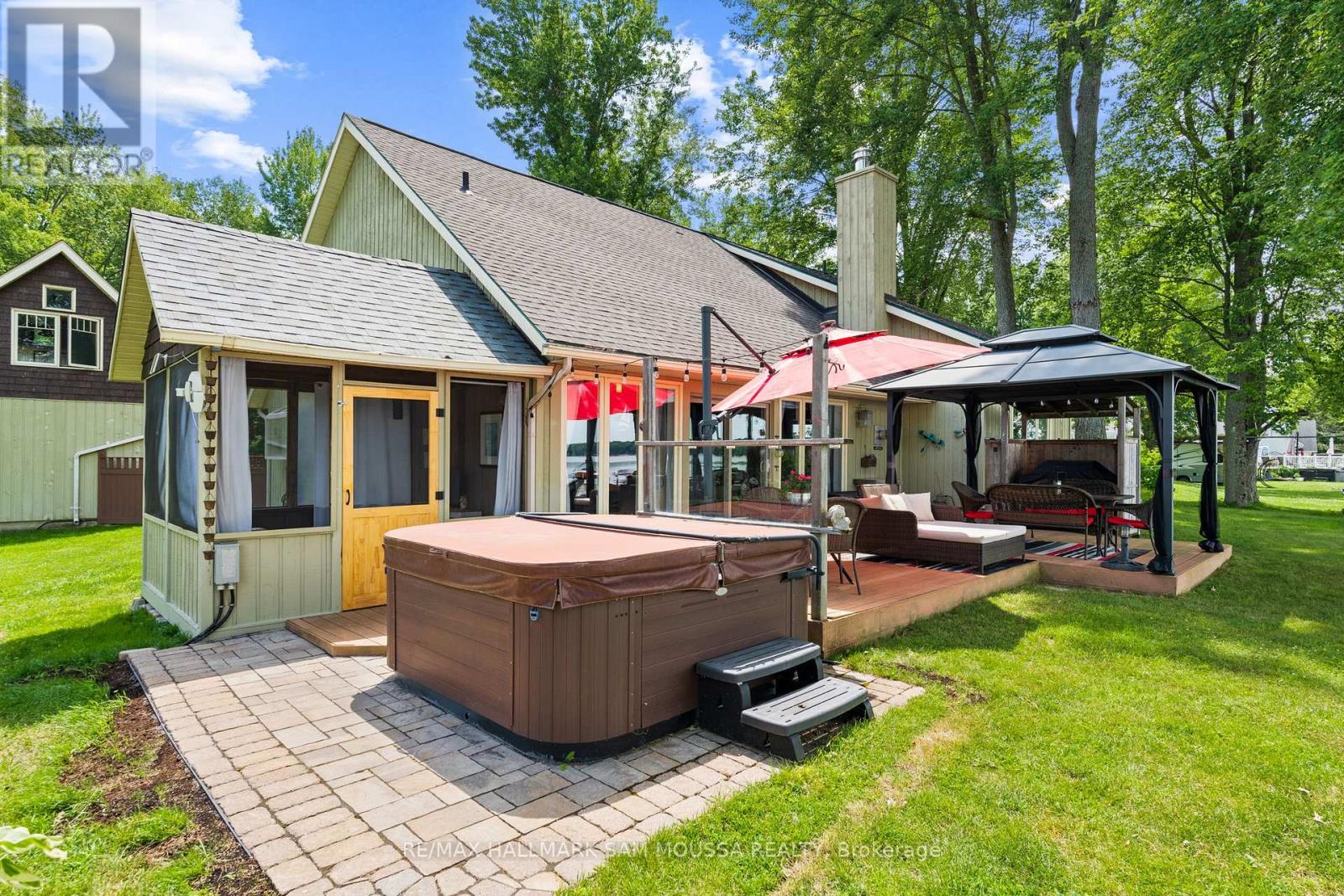 4350 ARMITAGE AVENUE - 32