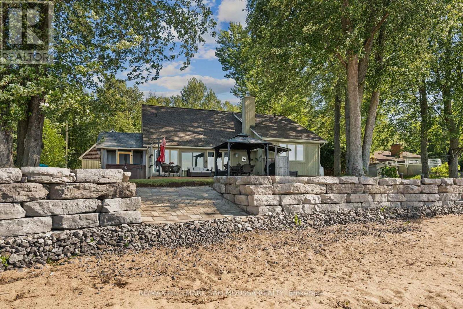 4350 ARMITAGE AVENUE - 37