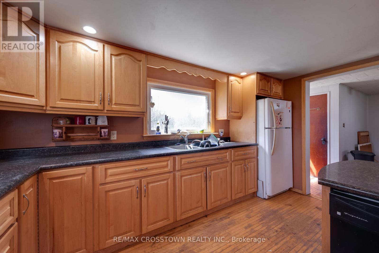 316056 HIGHWAY 6 HIGHWAY S - 16