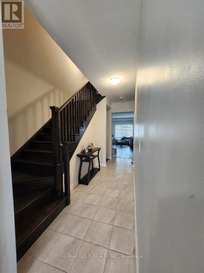 134 SYCAMORE STREET - Image 3