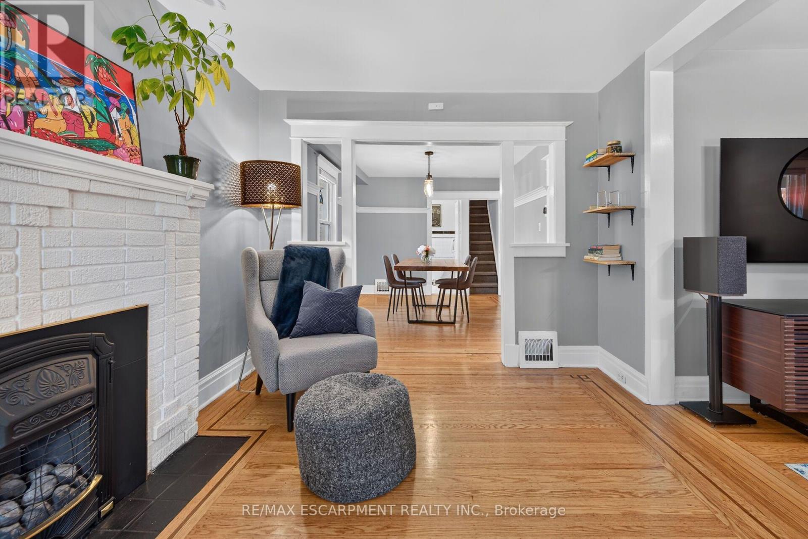 163 HESS STREET S - 12