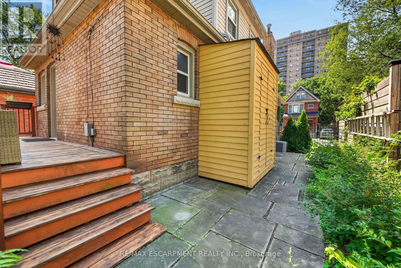 163 HESS STREET S - 49