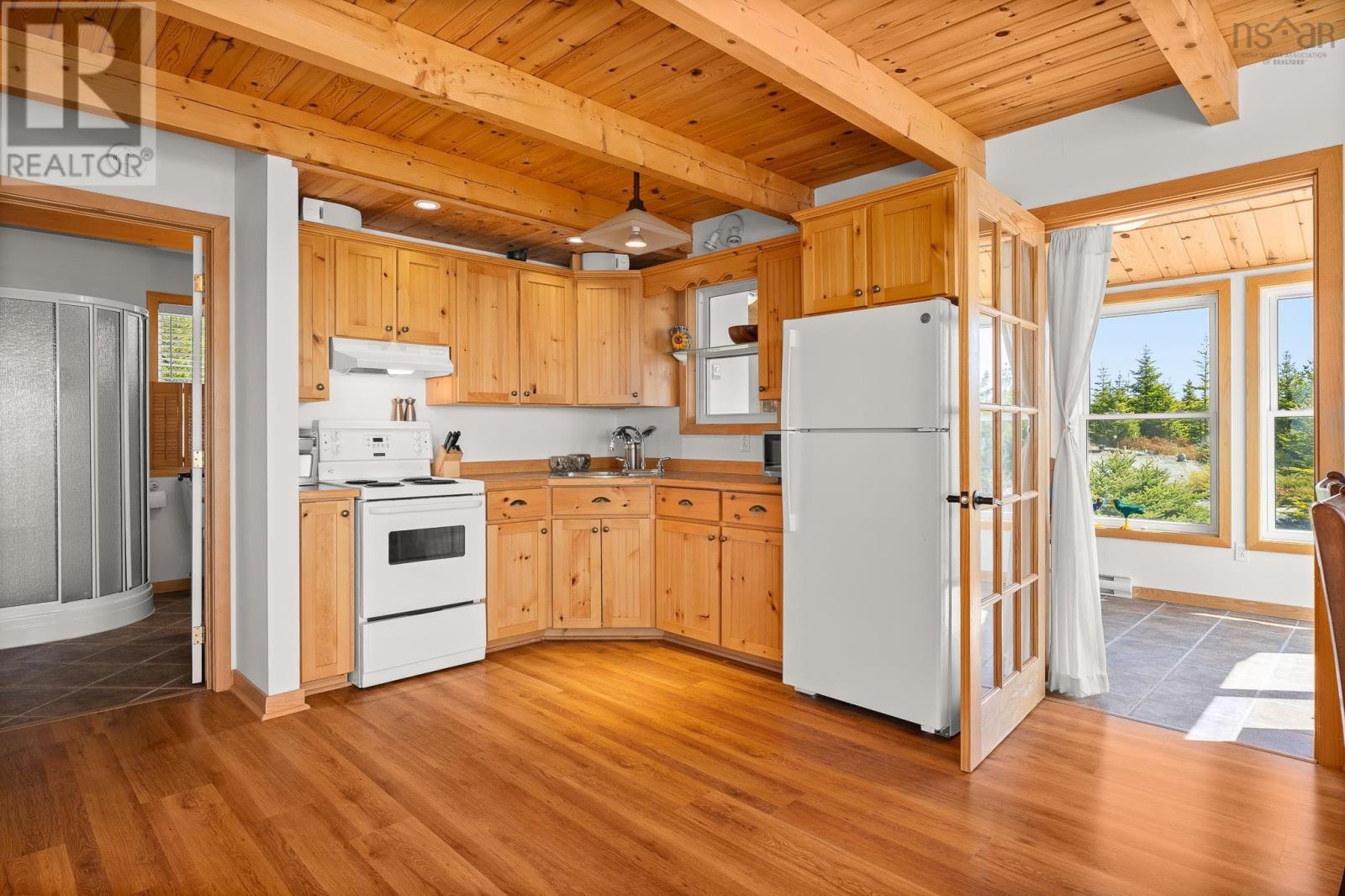 240 Beaver Drive - 10