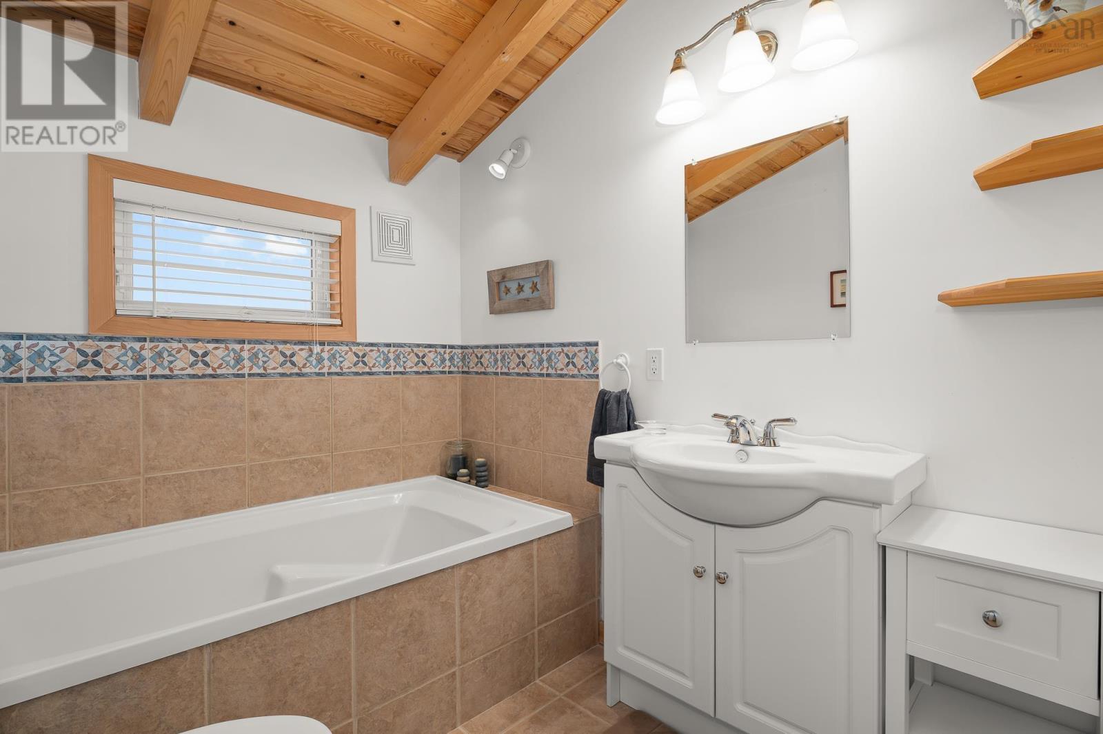 240 Beaver Drive - 26