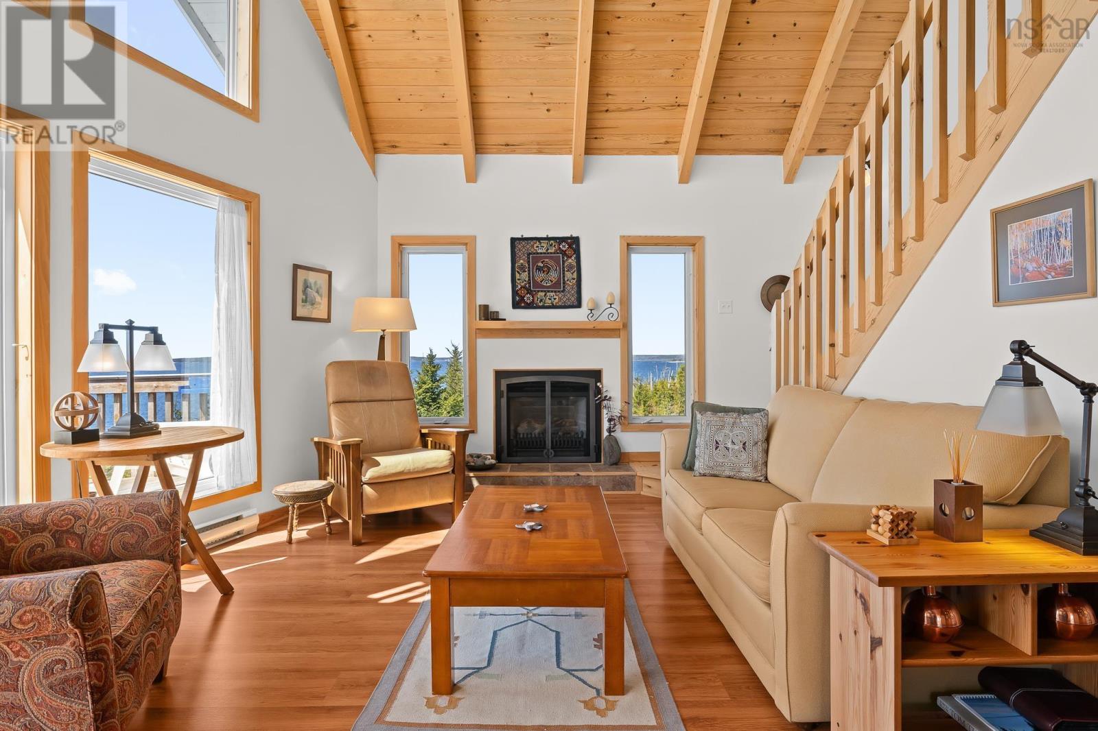 240 Beaver Drive - 4
