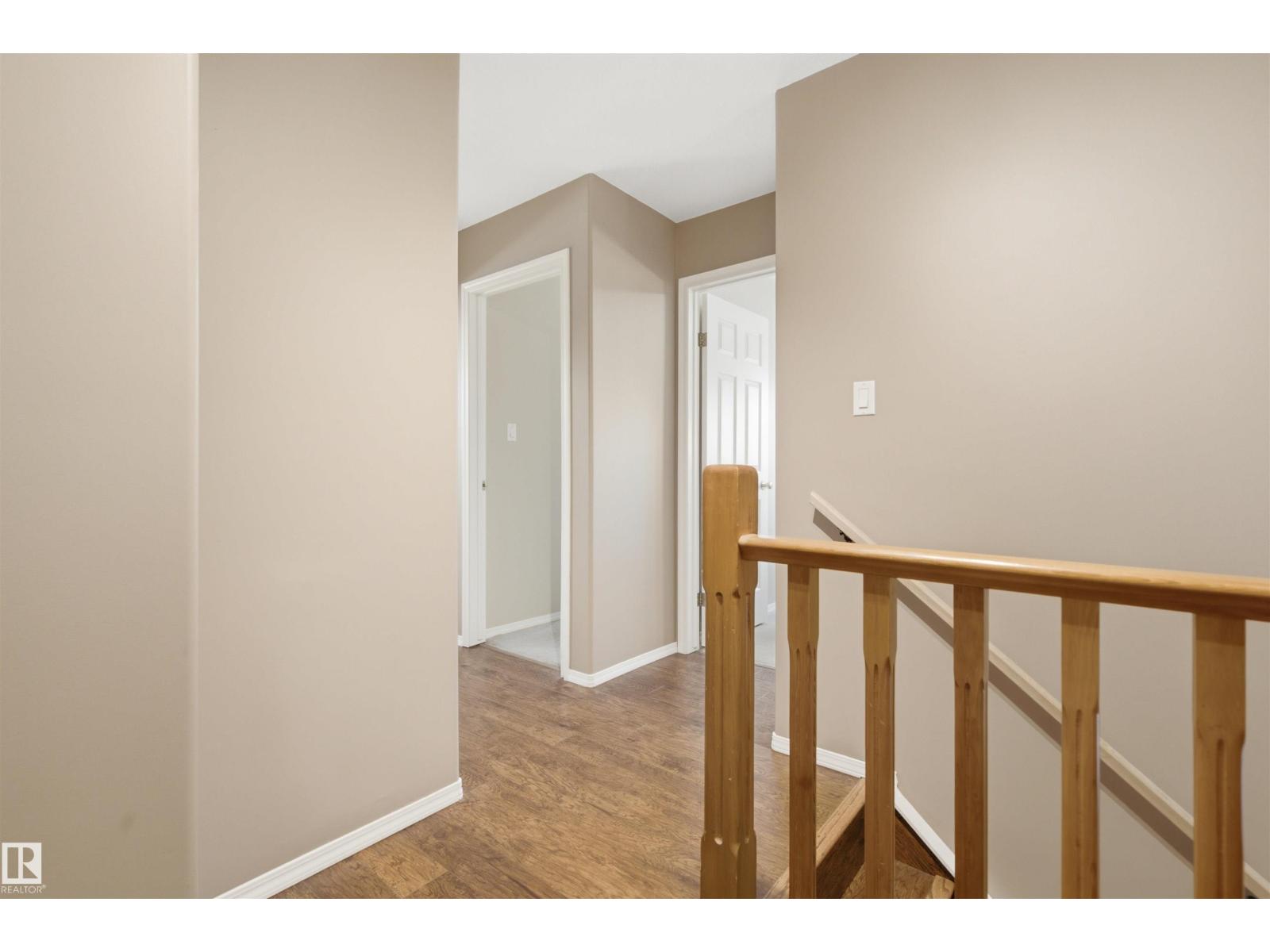 5214 49 Street - 10