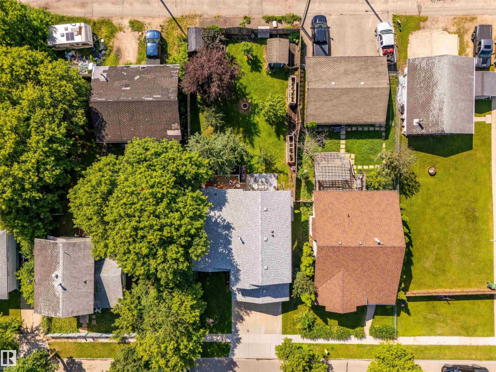 5214 49 Street - 28