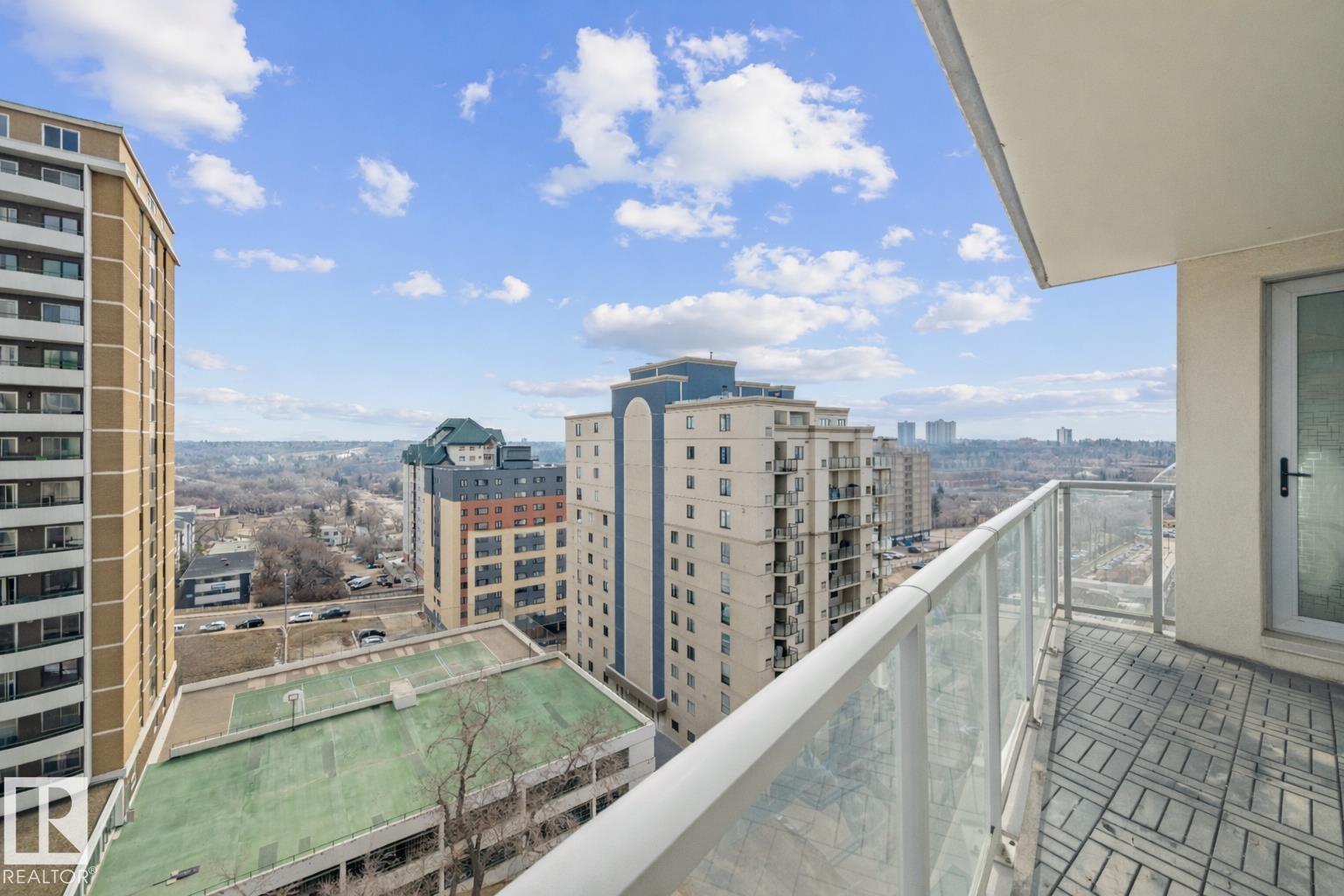 #1104 9720 106 ST NW - 17