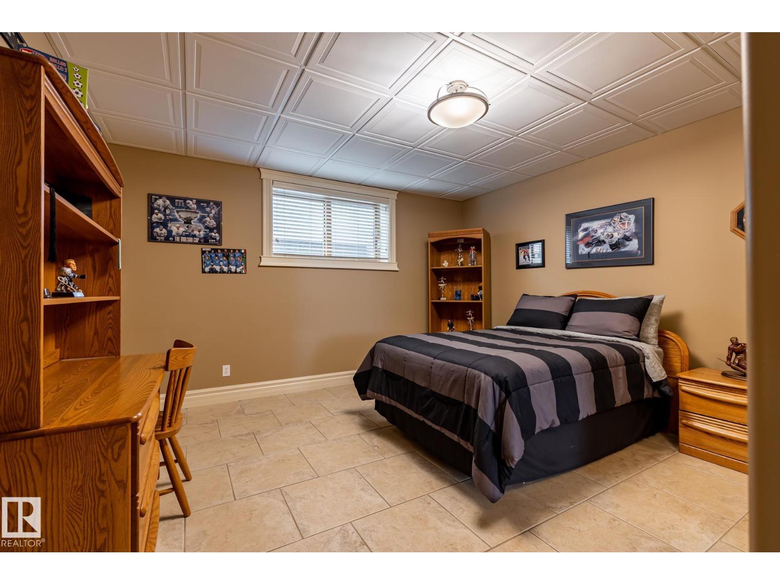 7620 98A AV NW - 49