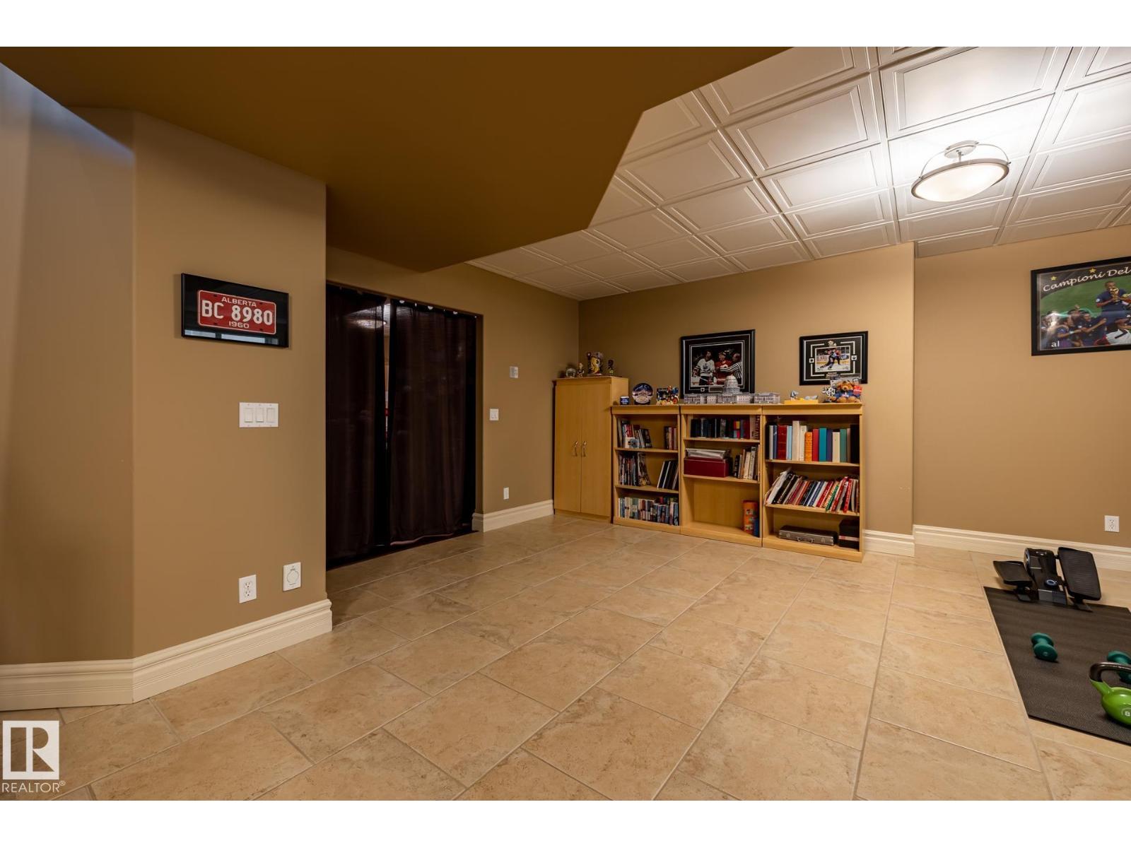 7620 98A AV NW - 42