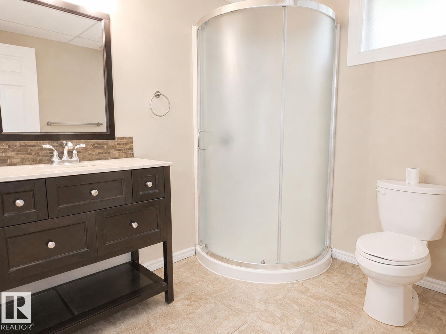 8712 162 ST NW - 15